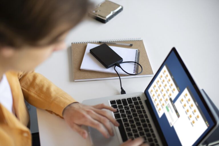 Curso de computación en ISCERI